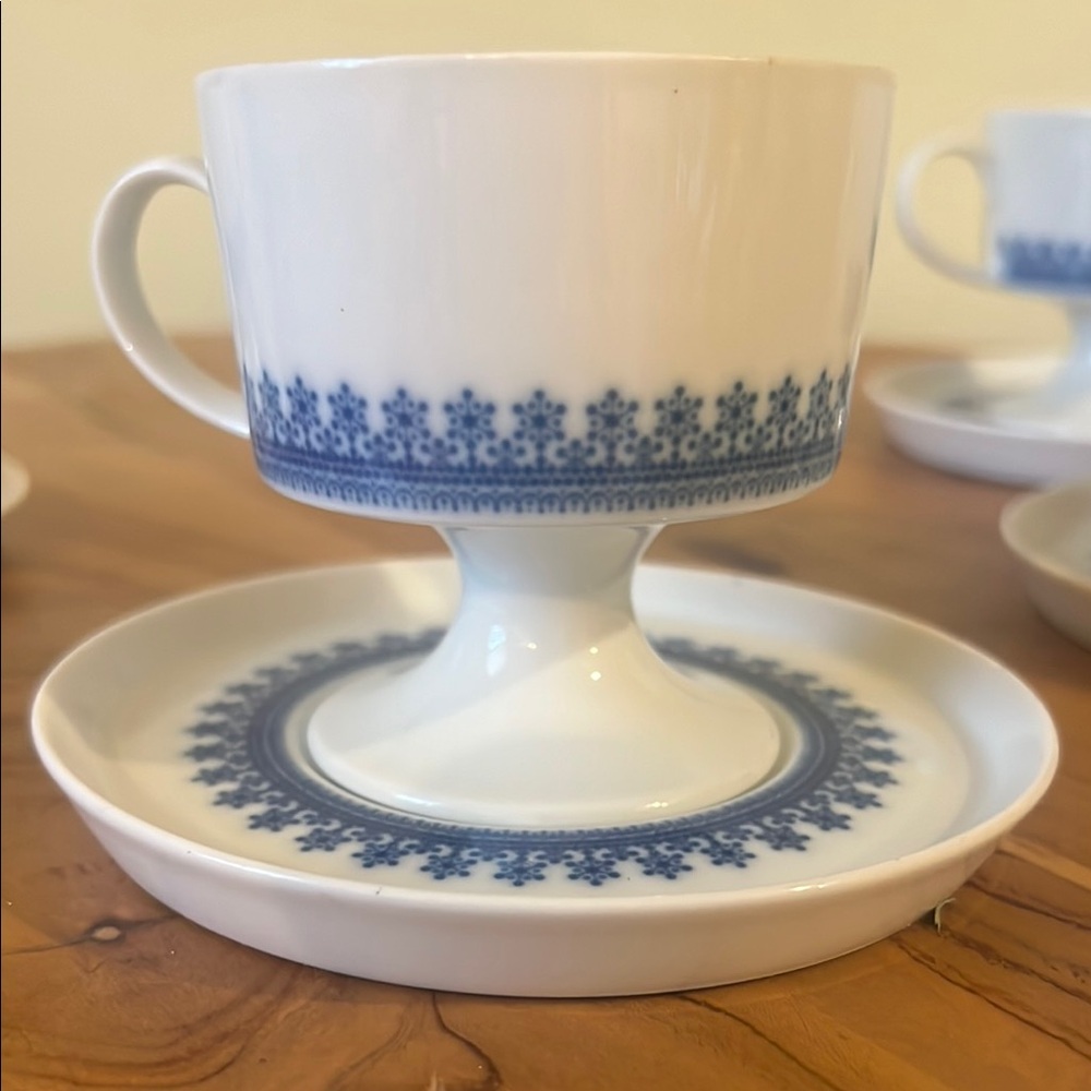 Lot of 4 Rosenthal Studio Linie Germany Demi Coffee Cups Mugs with Saucers - Picture 4 of 5